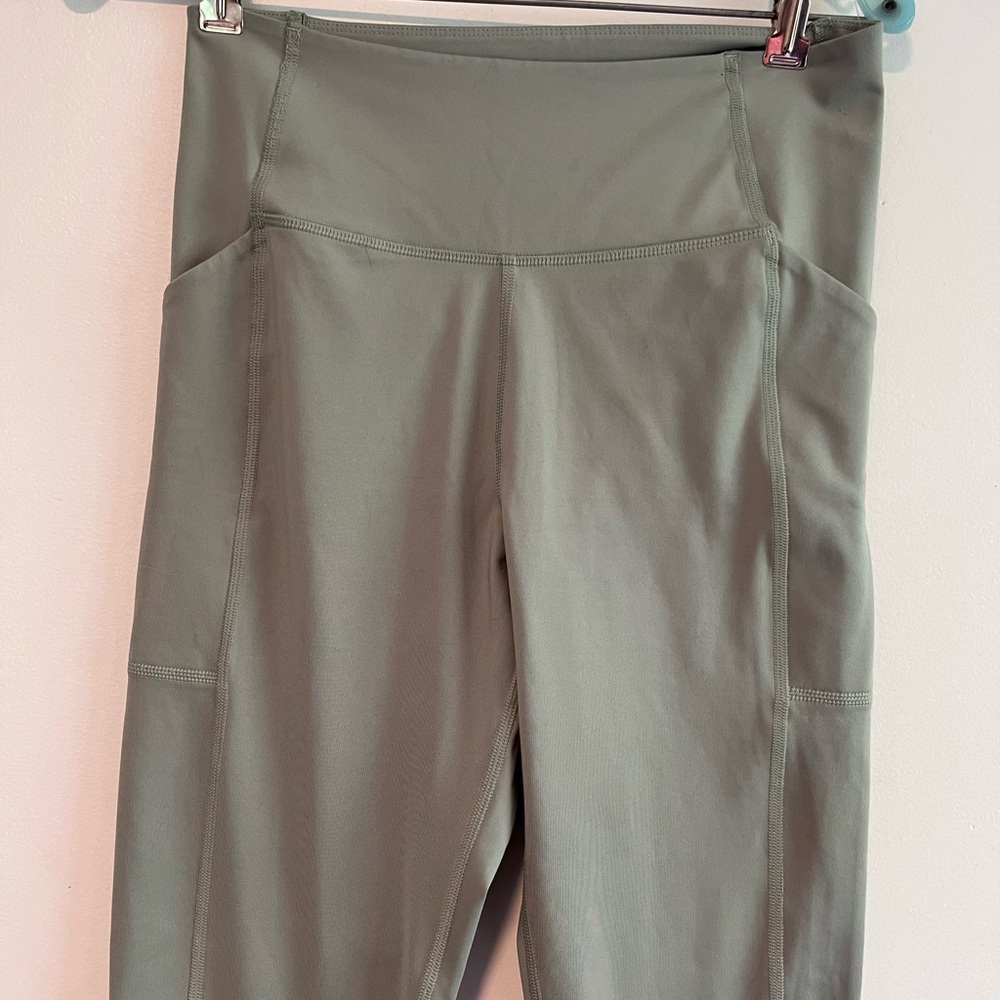 Women's High-Waisted Green Leggings - Picture 5 of 12